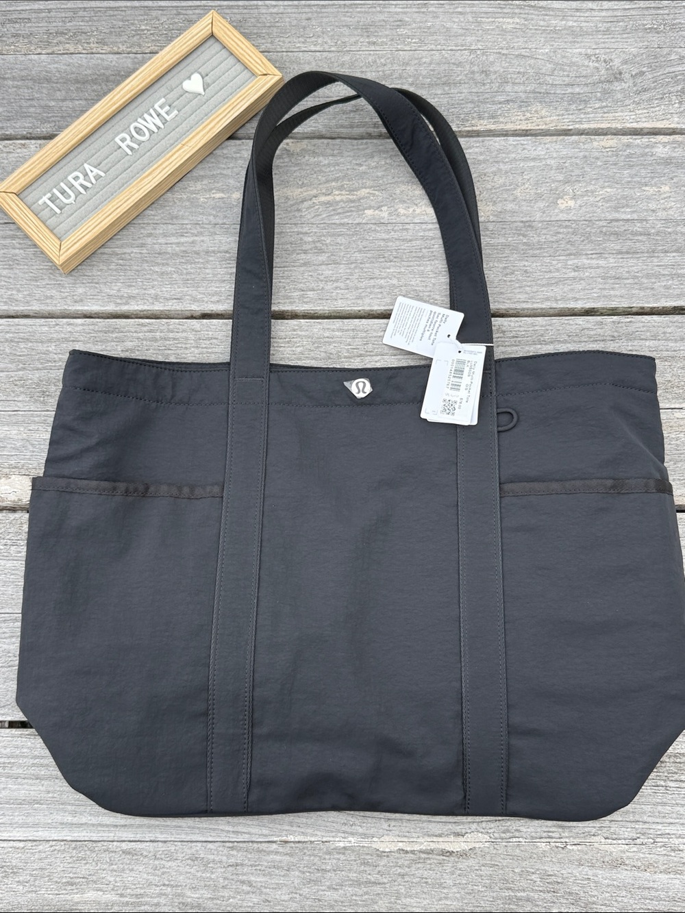 Lululemon Daily Multi-Pocket Tote Bag 20L black NWT